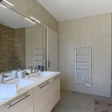 Les Salines By Interhome